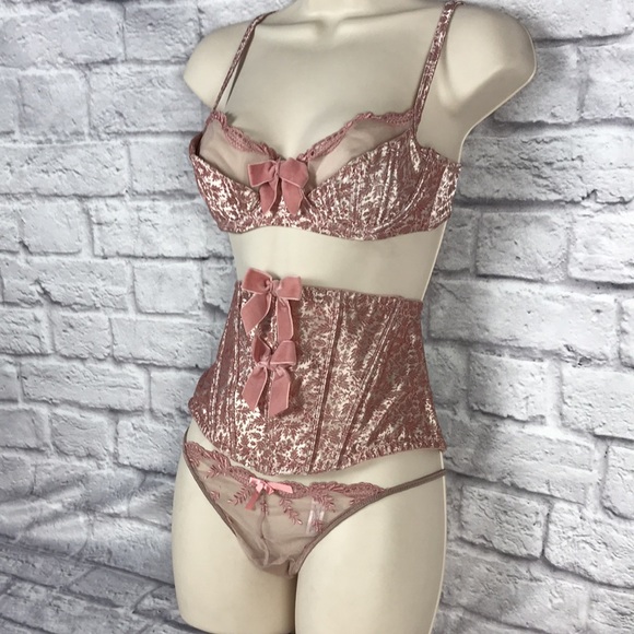 Vintage Victorias Secret Brocade Lingerie Set Waist Corset Thong NEW DEADSTOCK - Picture 3 of 10